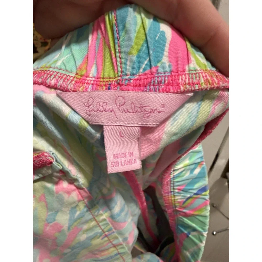 Lilly Pulitzer Womens Size Large Floral Shorts Summer